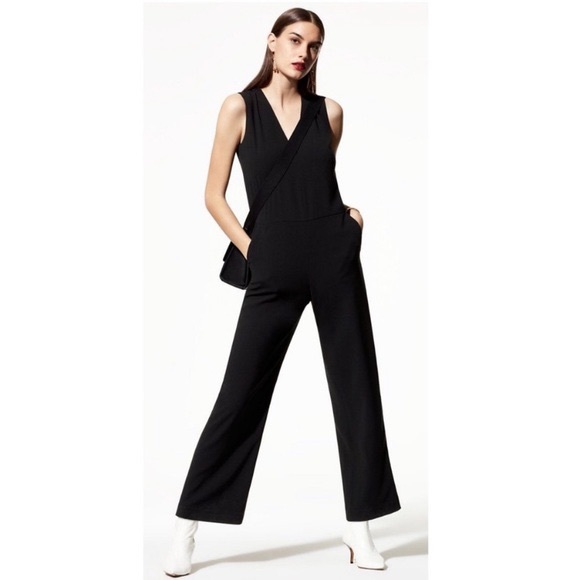 Babaton Dunlop jumpsuit - Picture 2 of 3